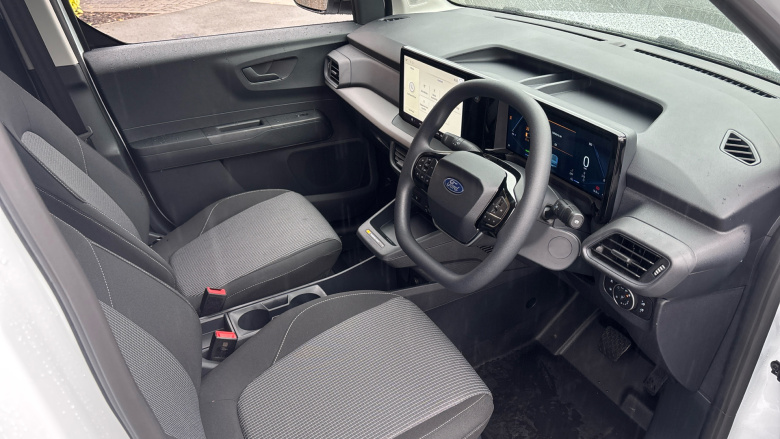 Ford Transit Courier E-Transit Courier 100kW 43kWh Trend Van Auto